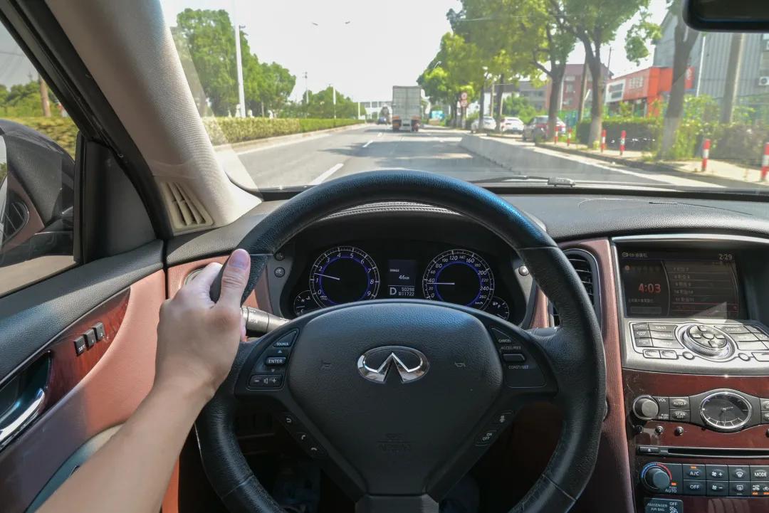 英菲尼迪fx35多少钱,英菲尼迪fx35小型越野车多少钱