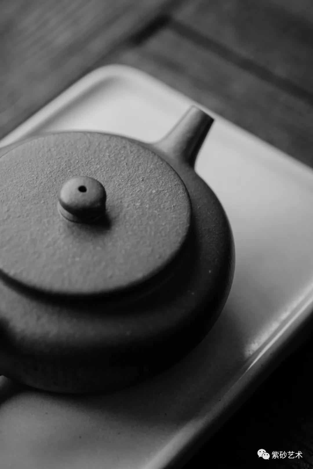 紫砂壶换另外一种茶叶怎么办,泡了一年的紫砂壶还能换茶吗