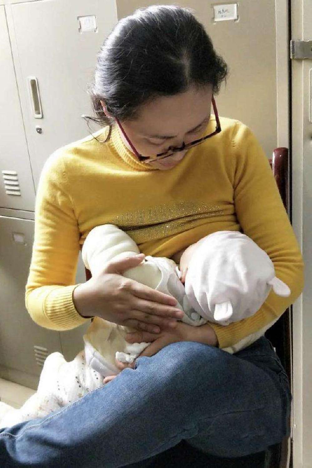 母乳在显微镜下的样子,解冻母乳在显微镜下放大1000倍
