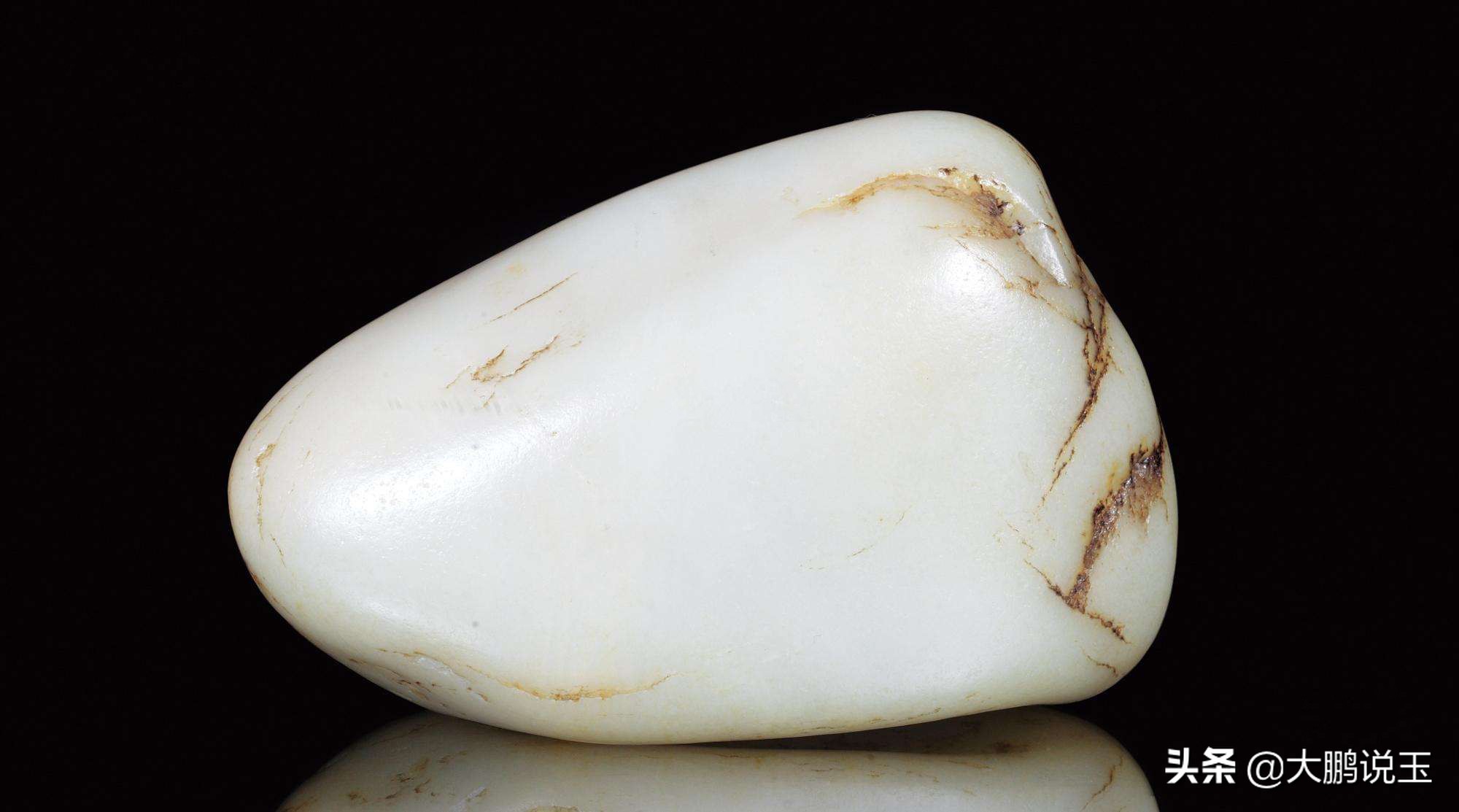 俄罗斯玉好还是和田玉好,大鹏说俄罗斯