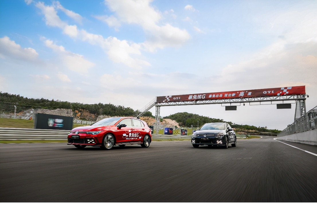 八代高尔夫gti赛道表现,全新高尔夫gti试驾