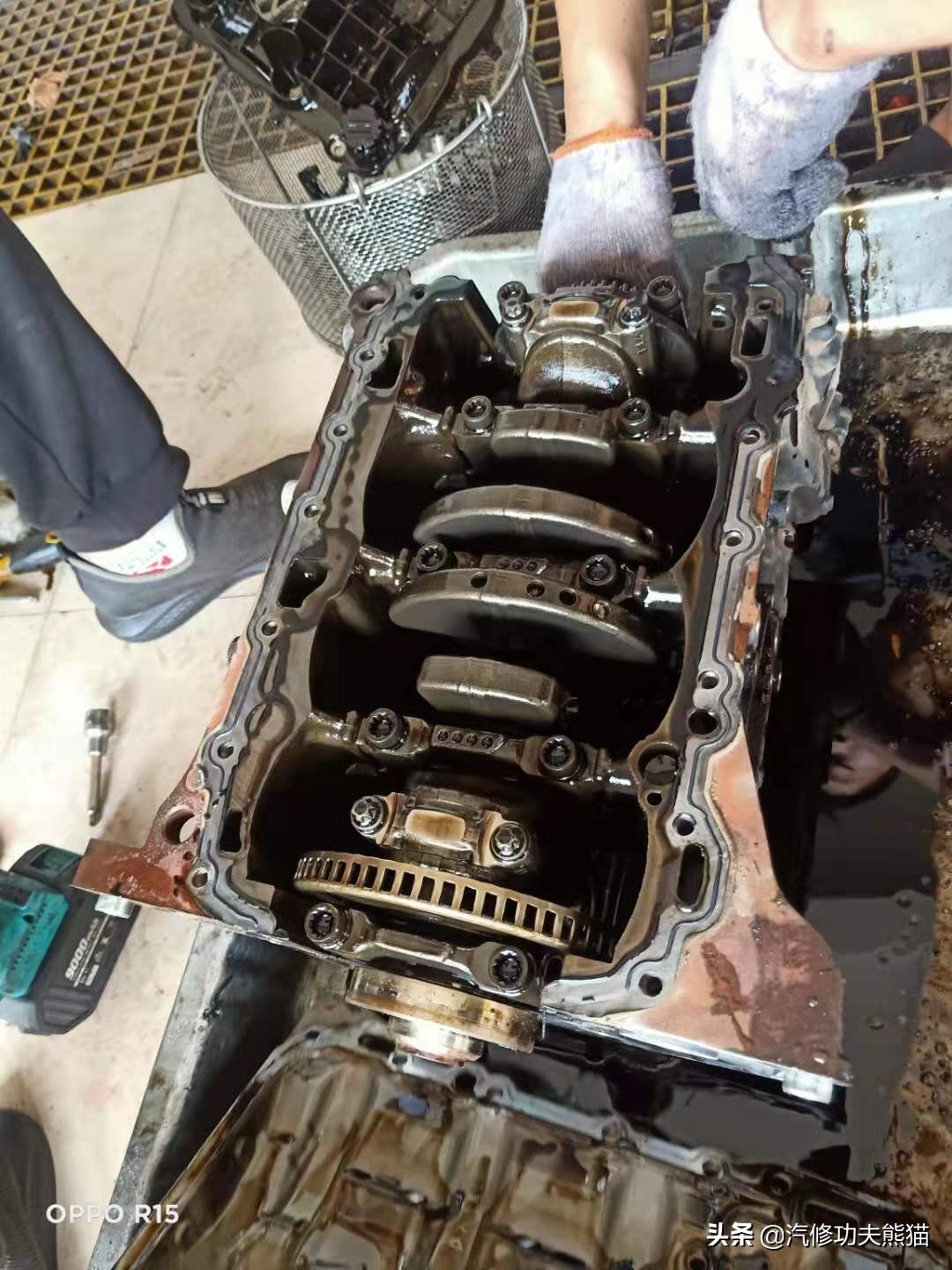 爱车养护烧机油要趁早治理,爱车烧机油