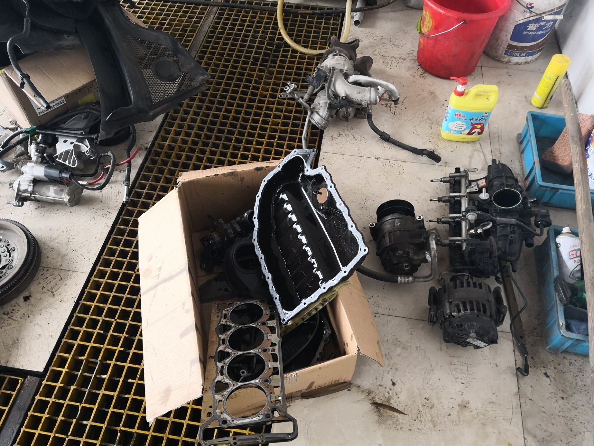 新款奥迪q3烧不烧机油,奥迪q31.4t烧机油吗