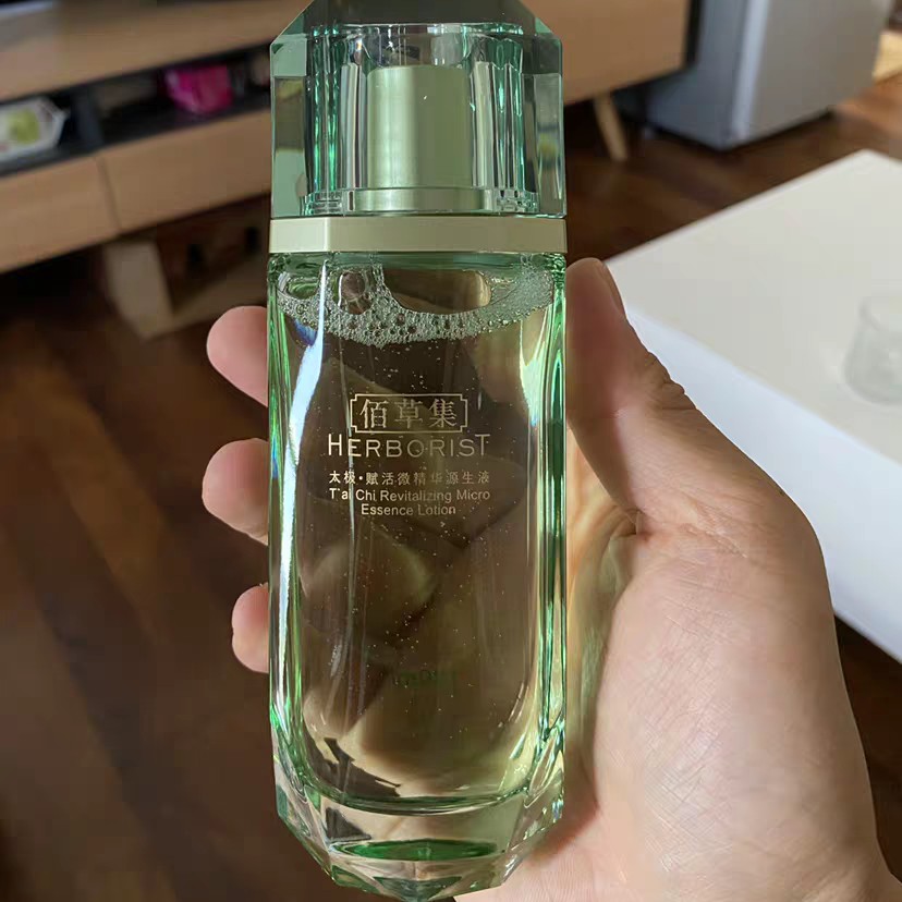 果酸精华适合油皮吗,果酸精华换肤适合干皮吗