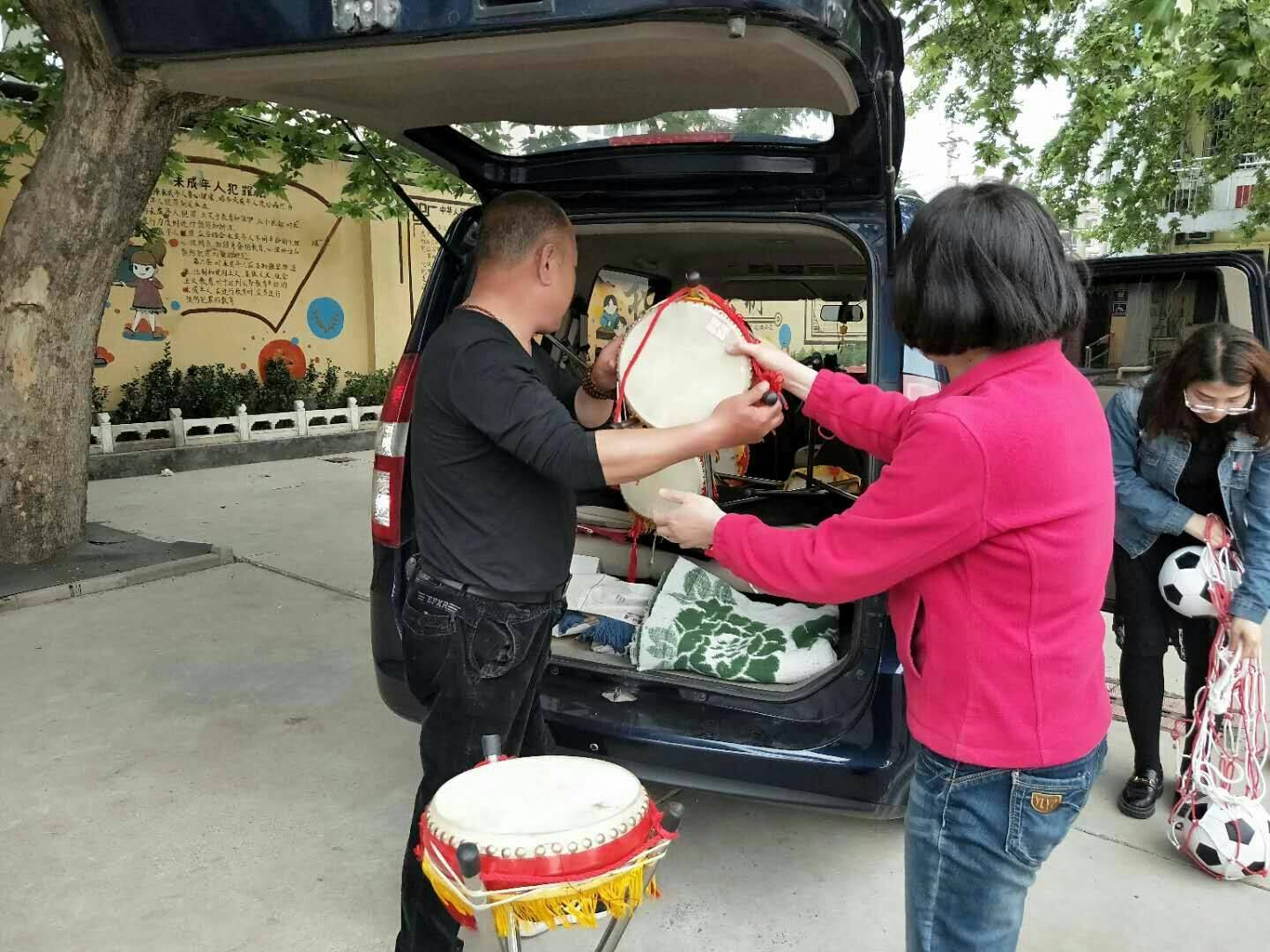 灏忓缁忓吀璇佃娲诲姩鍦嗘弧钀藉箷,灏忓瀹岀編鏀跺畼鍥炲繂鎴愰暱鍘嗙▼