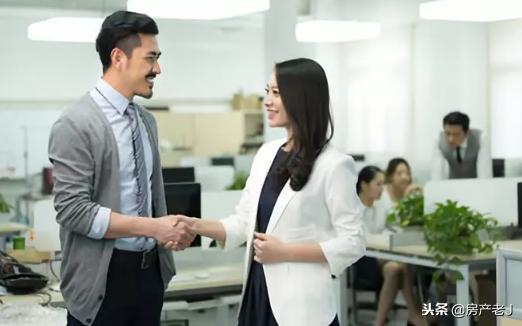 还在关注房产？看美女如何制胜！