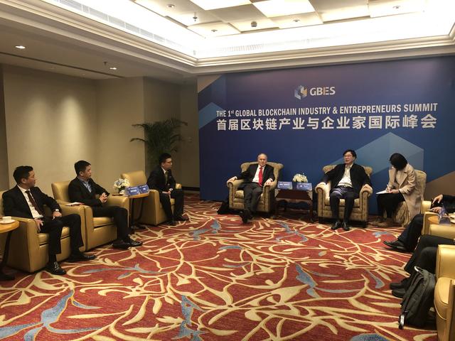 最近福州举办的区块链峰会,全国区块链大会在杭州召开