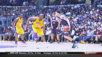 拖曳步教程,篮球拖曳步过人