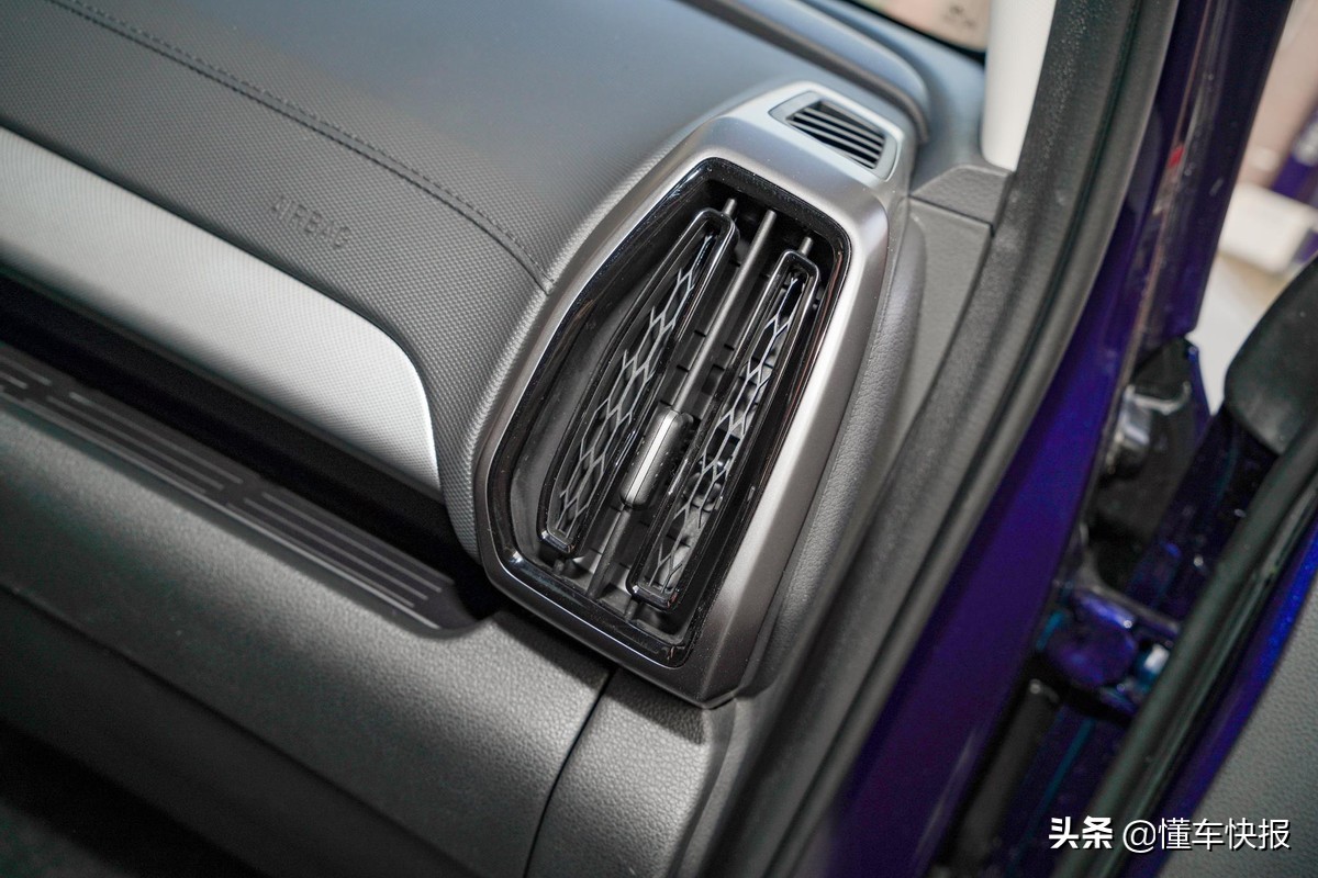 全新ix35换代内饰,现代ix35升级套件