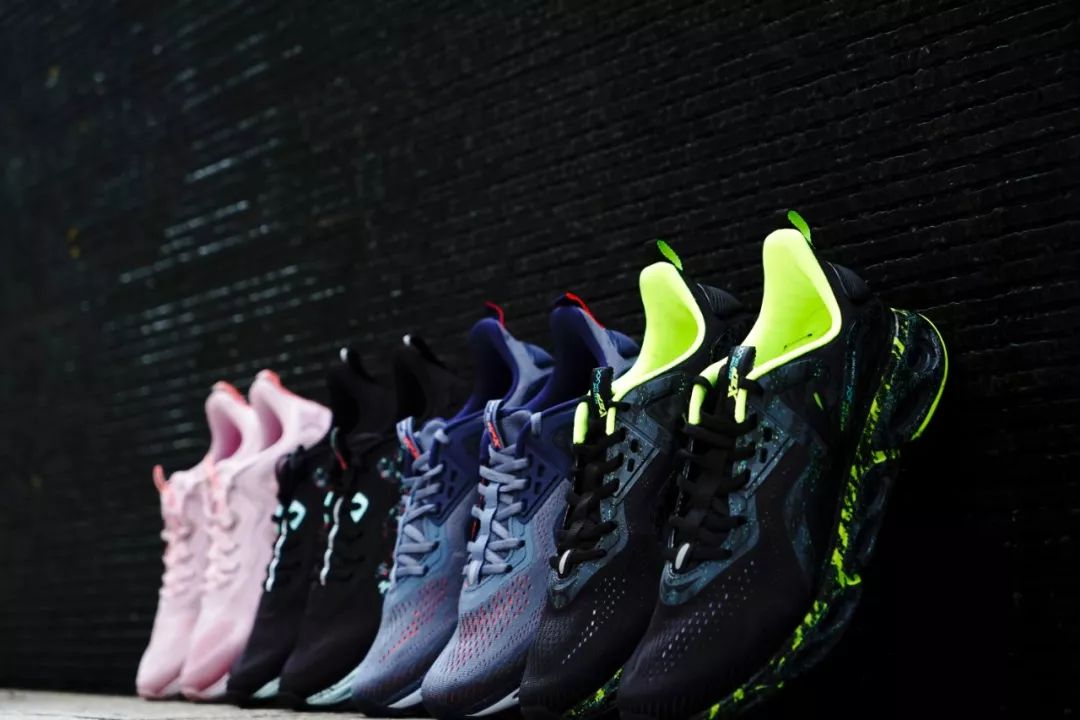 特步缓震旋9.0脚感,最快的缓震跑鞋特步