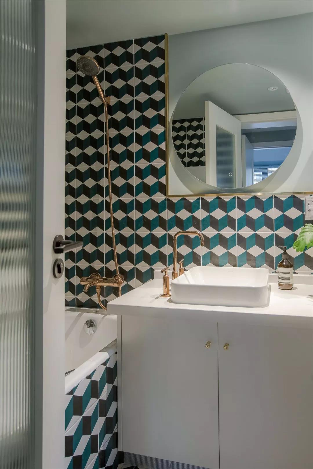 越来越多人不铺地板不铺砖，学她家走一圈水磨石照样很高级，晒晒