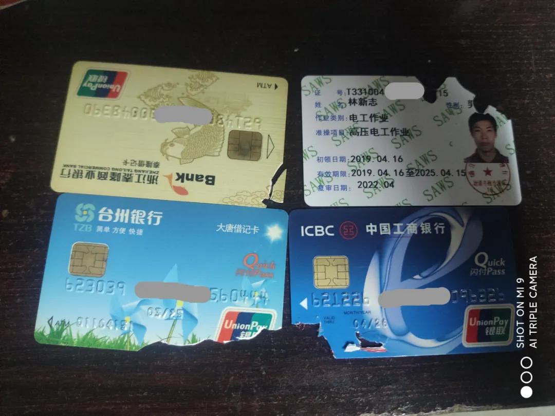 英雄归来不辱使命胜利回家,英雄回家感谢白衣天使