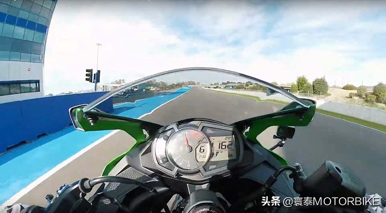 川崎小忍者zx25r几缸,川崎小忍者zx-25r可以上牌吗