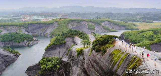登上山顶看龙脊美景,看到龙脊梯田你有什么感受