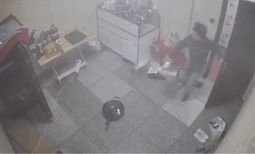 科普|油锅着火？水泼可能会“炸”！