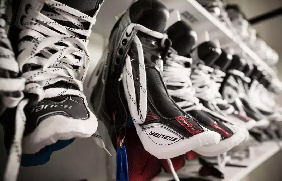 冰球鞋冰刀开刃,冰球鞋冰刀是用什么钢制成的