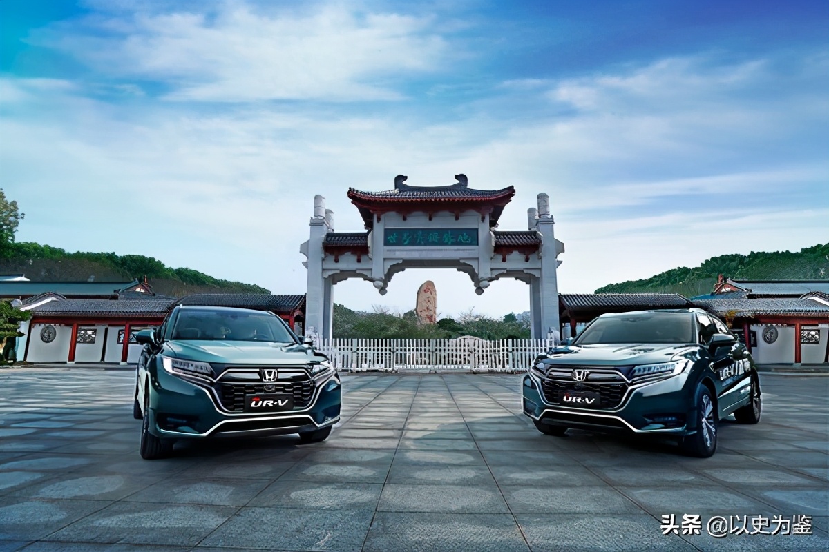 自驾游中国第一人,周穆王与西王母的八骏