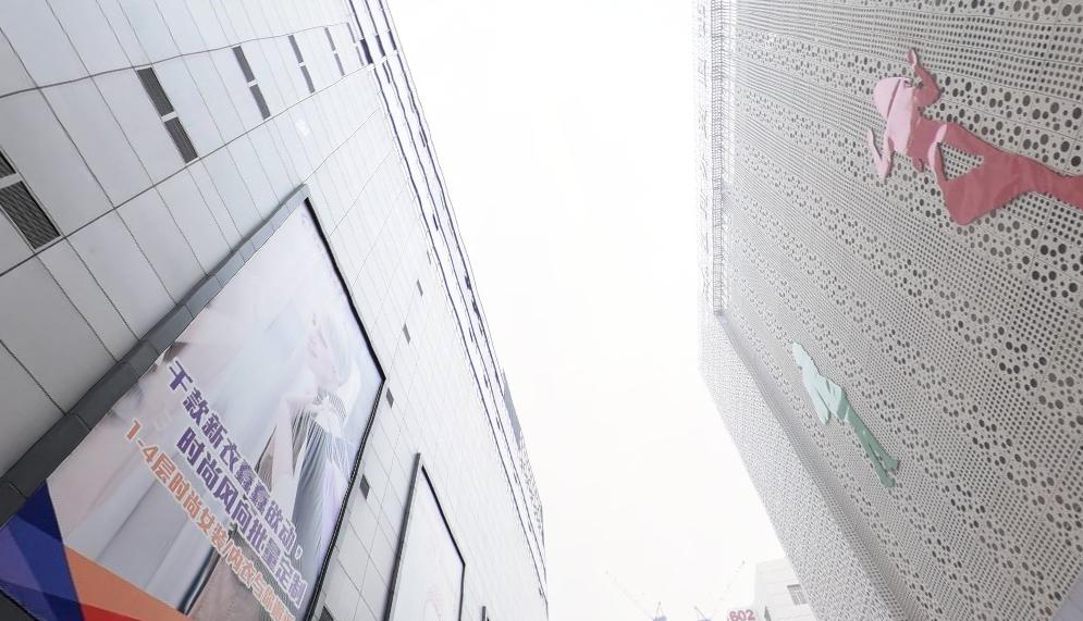 深圳女装批发市场怎么走,深圳南油女装高端货源在哪个区