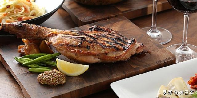 在日本的夜晚,在日本的晚餐