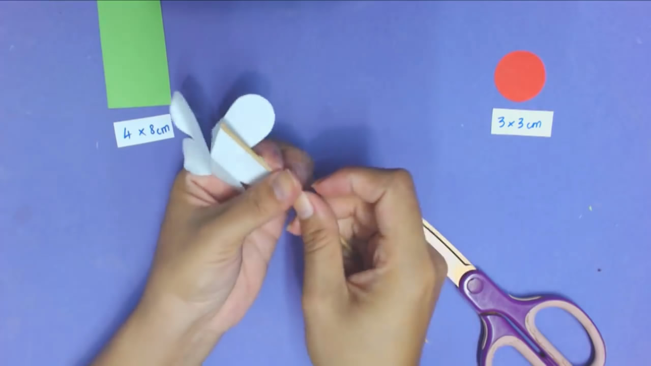 纸艺花卉制作教程,纸艺花卉教程褶皱纸荷花