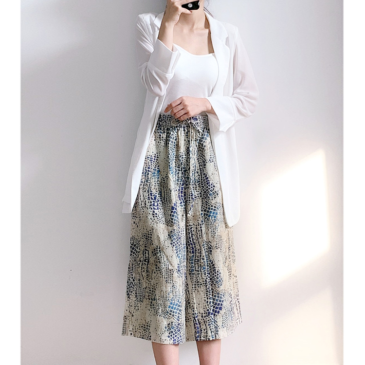 刘若英衣服穿搭,刘若英穿什么颜色好看