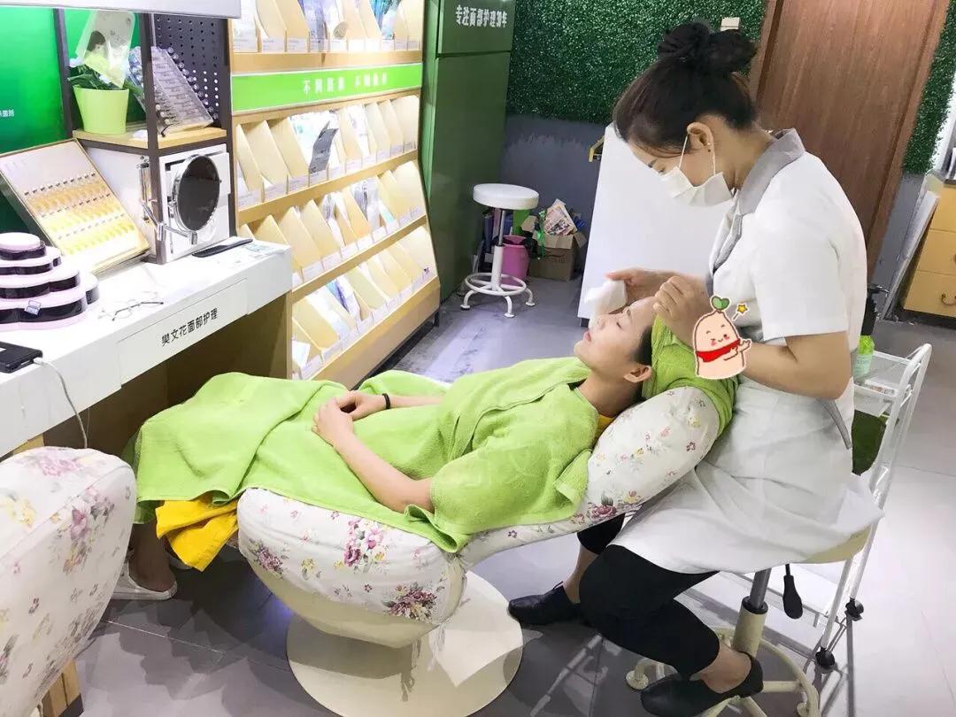 樊文花可以跨店美容吗,樊文花面部护理连锁店怎么样