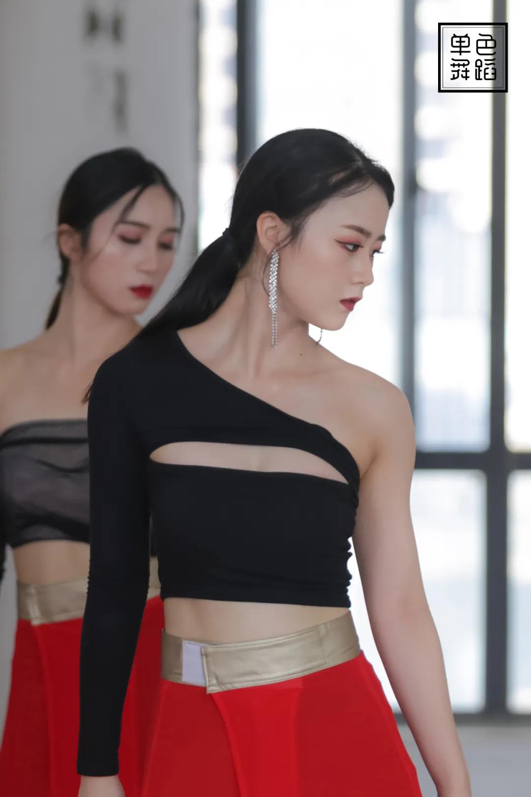 坚持学舞蹈的好处,坚持学跳舞有用吗