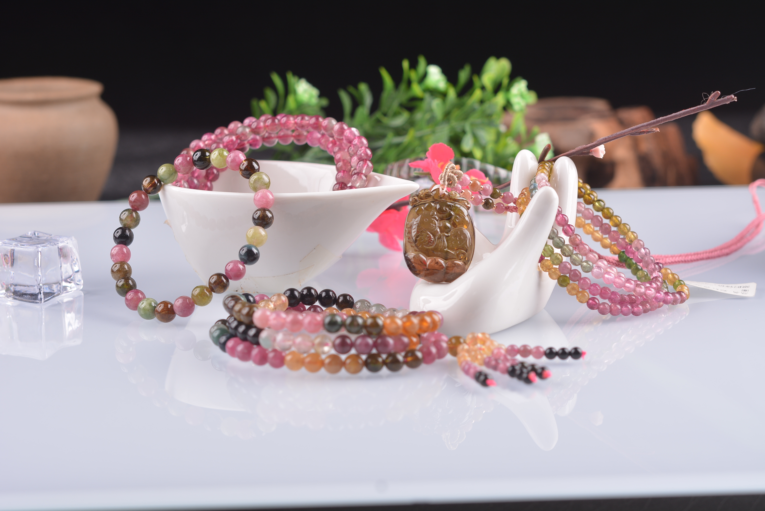 水晶磁场可以消磁吗,水晶为什么要消磁原理是什么