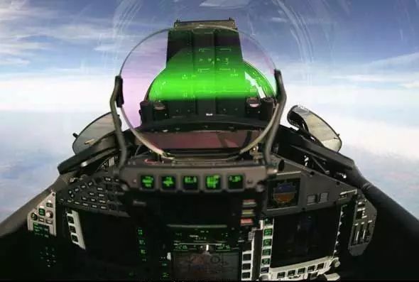 世界上最牛逼的头盔,世界上最贵的头盔是多少钱