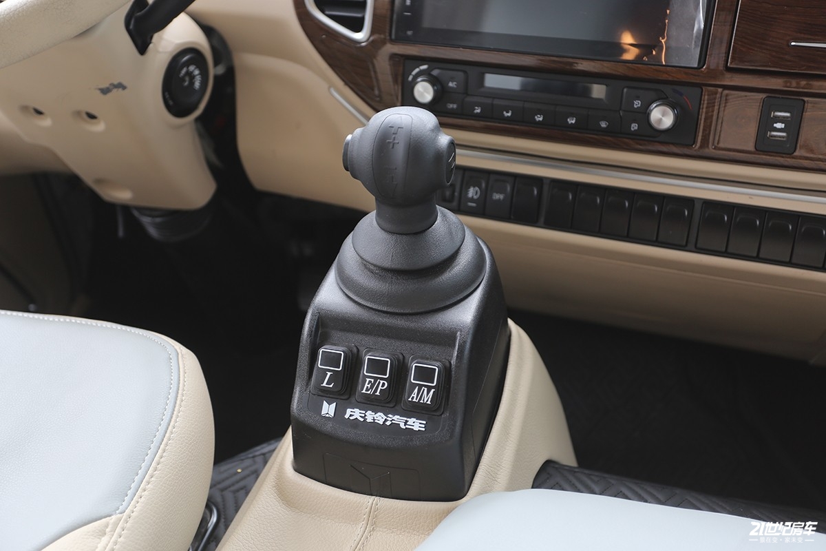 比房车大的房车,五十铃房车dmax升顶越野房车