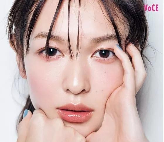 雪莉的眼妆怎么化,雪莉单眼烟熏妆