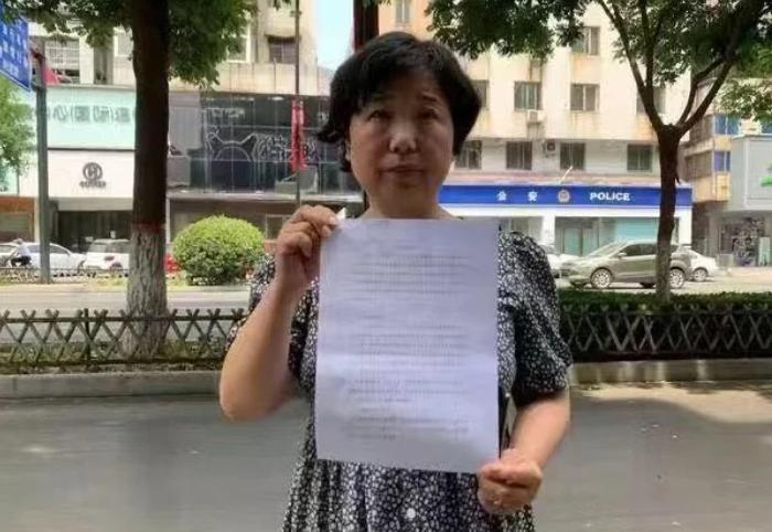 “错换”二审开庭，弟弟杜新勇会去给姐姐助威吗？或许不会