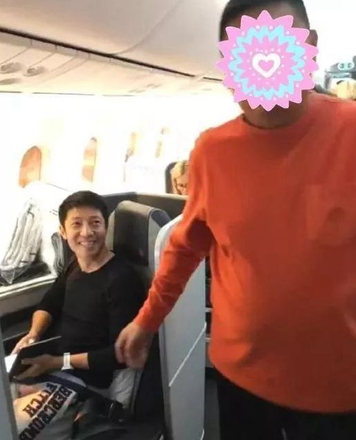 撒贝宁一家四口双胞胎,撒贝宁龙凤胎首曝光