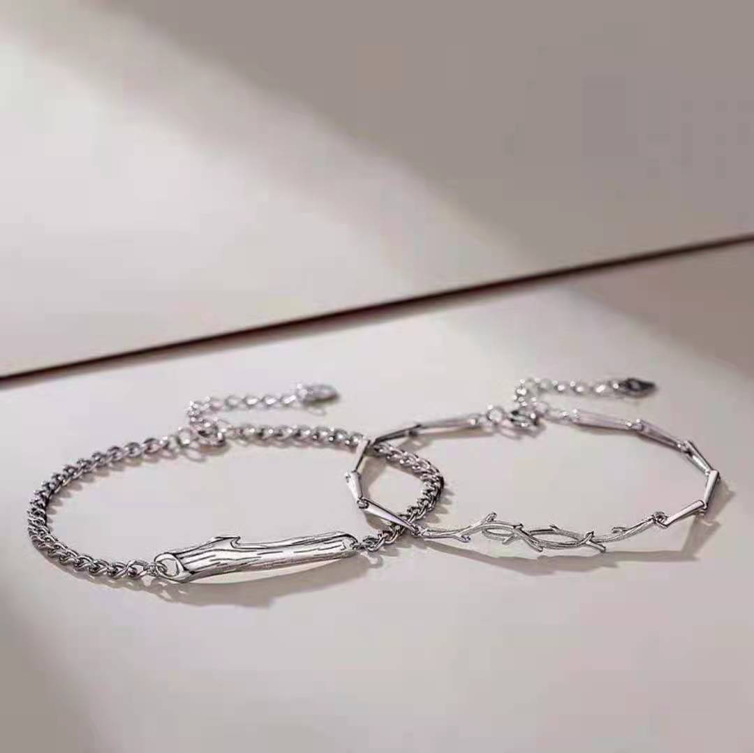 情侣手链感应发光,情侣手链品牌排行榜前十名