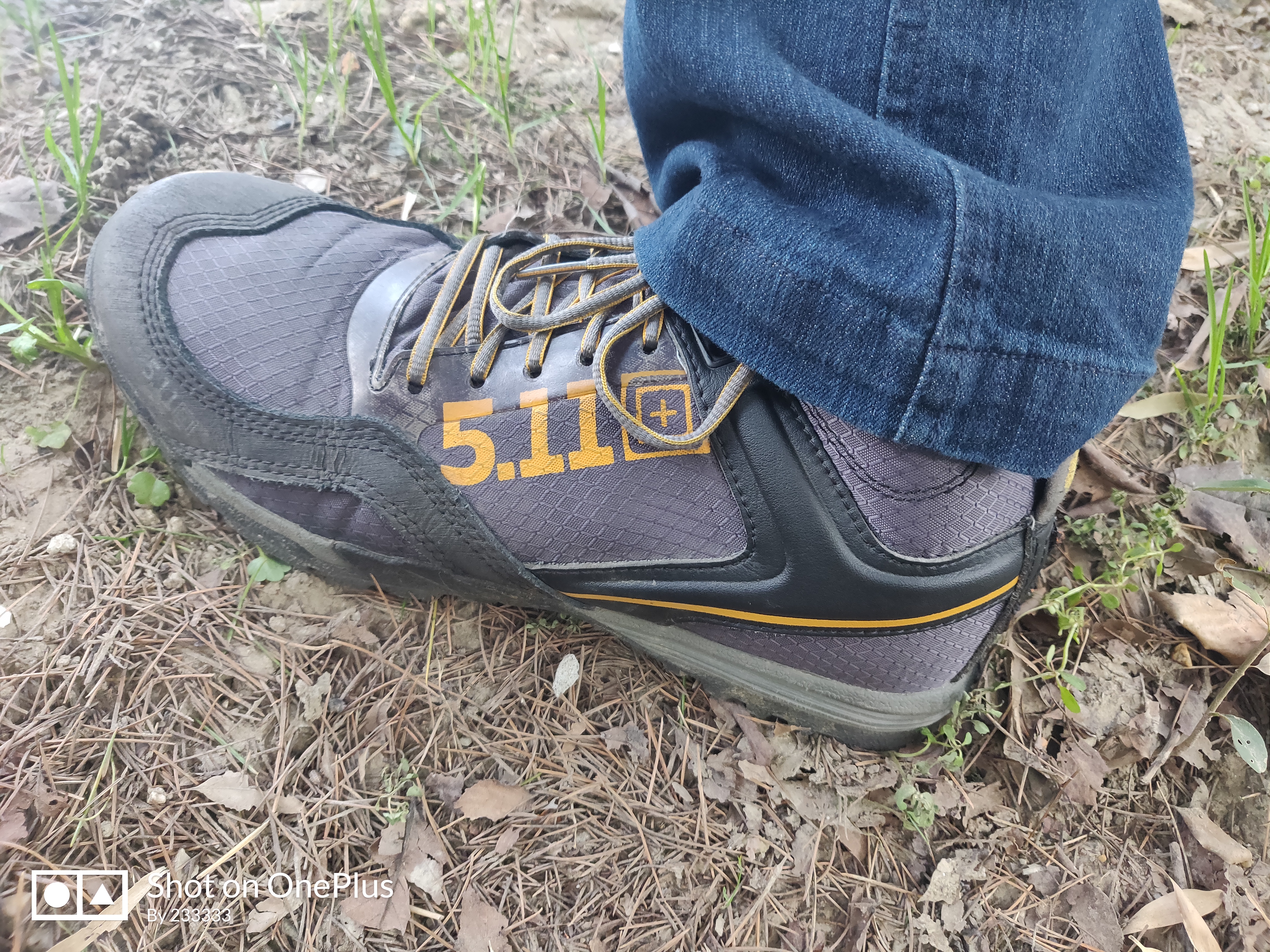 安德玛防水登山战术靴,okiy户外徒步登山战术靴