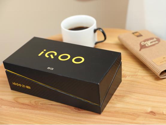 iqooz1评测游戏视频,iqooz1天玑1000plus有多强