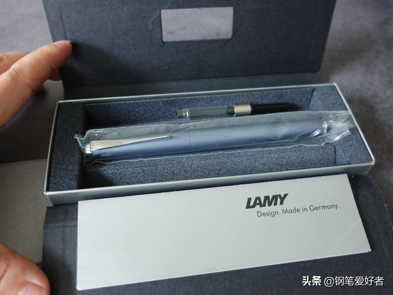 lamy20年海蓝宝钢笔,lamy演绎钢笔