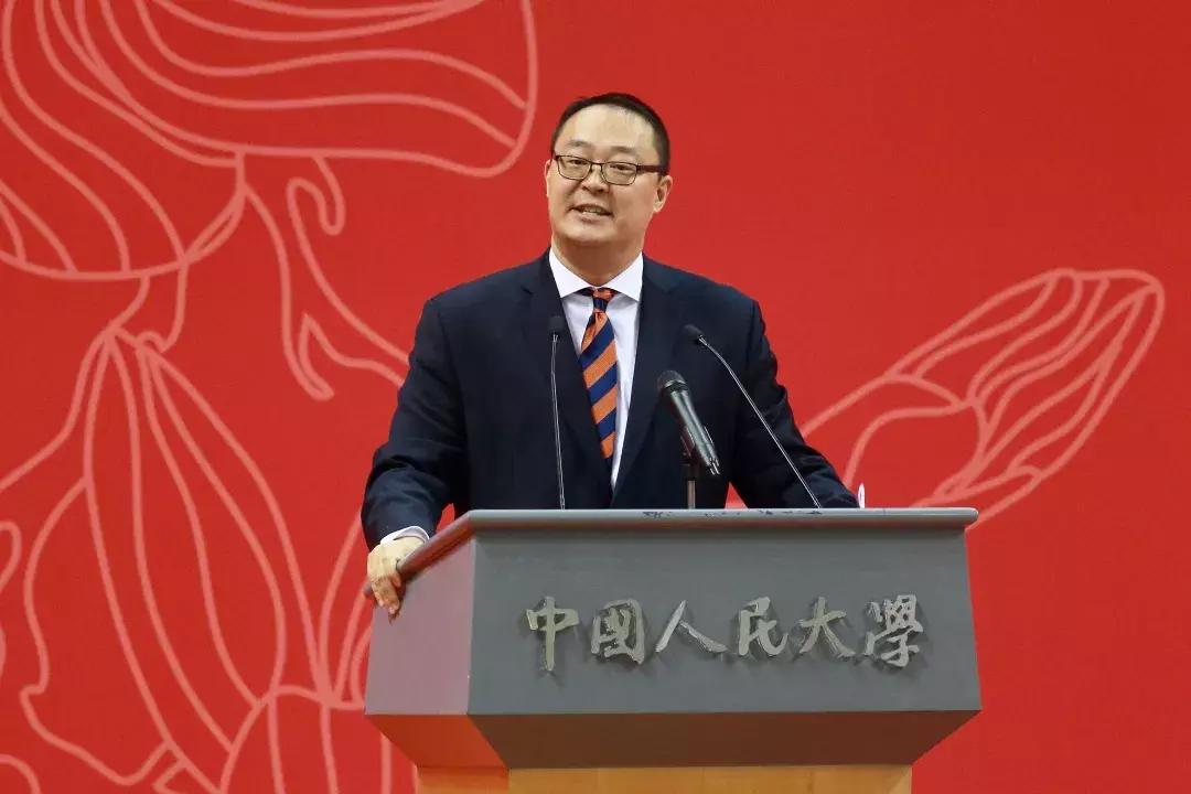 毕业季开启新的人生征程,扬帆起航的毕业季