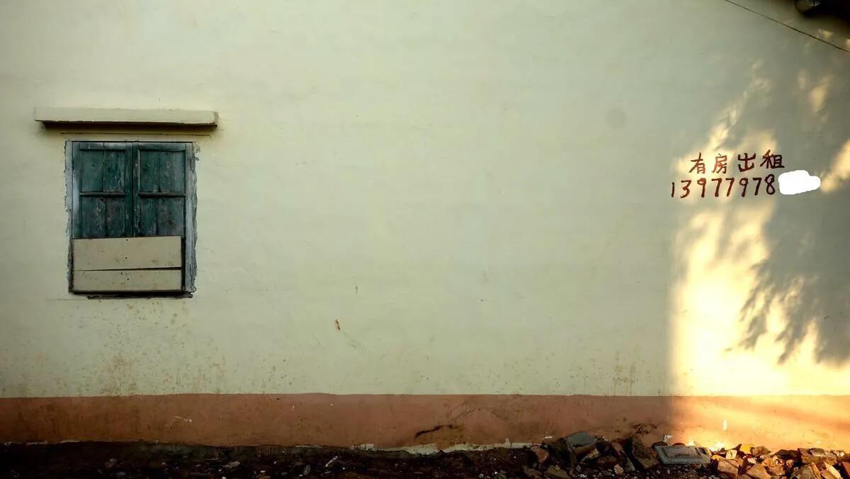 侨港边上的大、小老虎村，房租很低但住的人却很少，如今面临改造