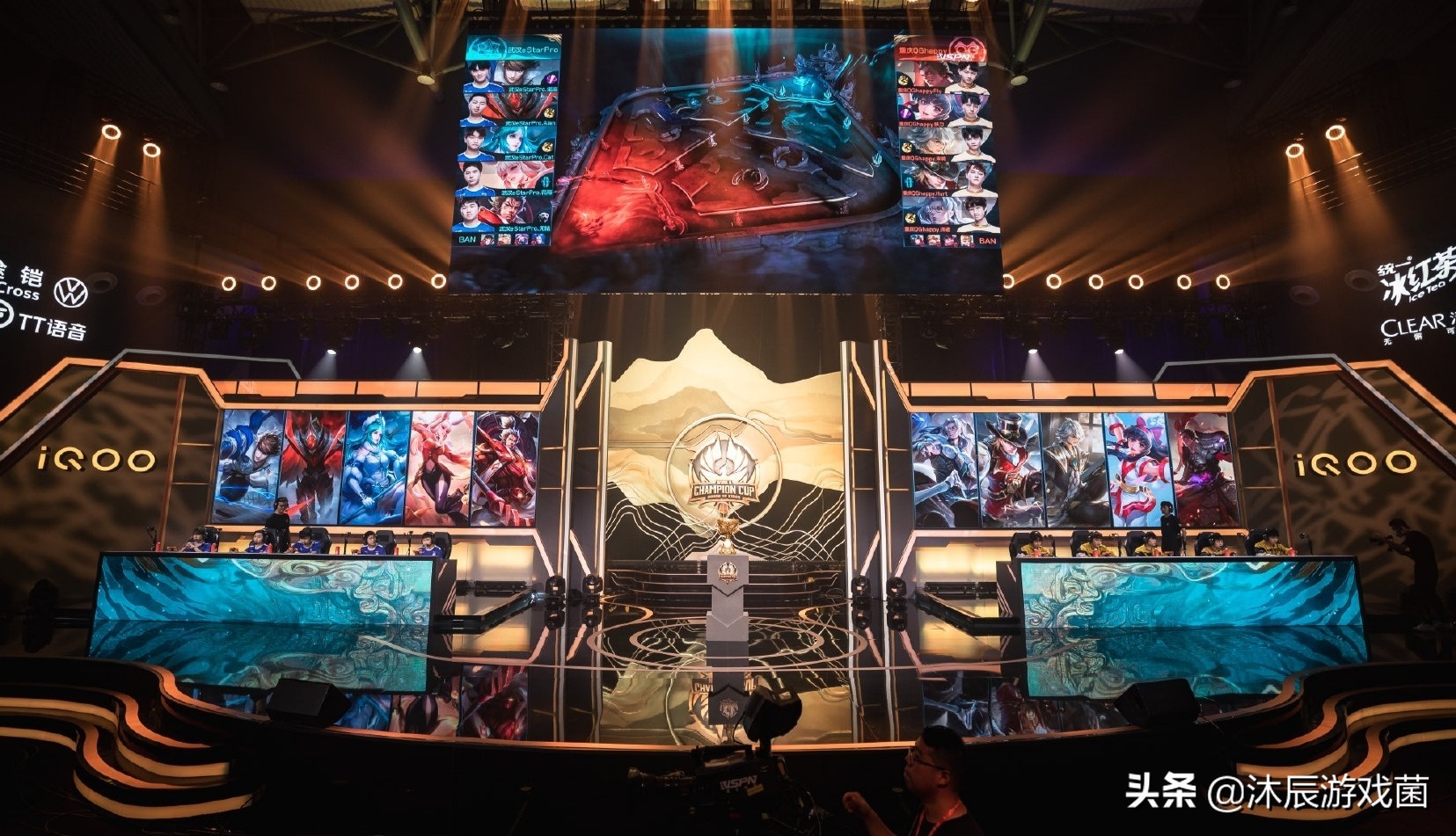 王者荣耀：巅峰赛前十职业八人霸榜，安卓Q区正成为职业摇篮