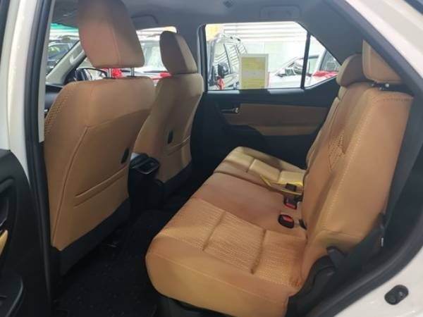 天津平行进口车丰田穿越者,平行进口丰田穿越者19款