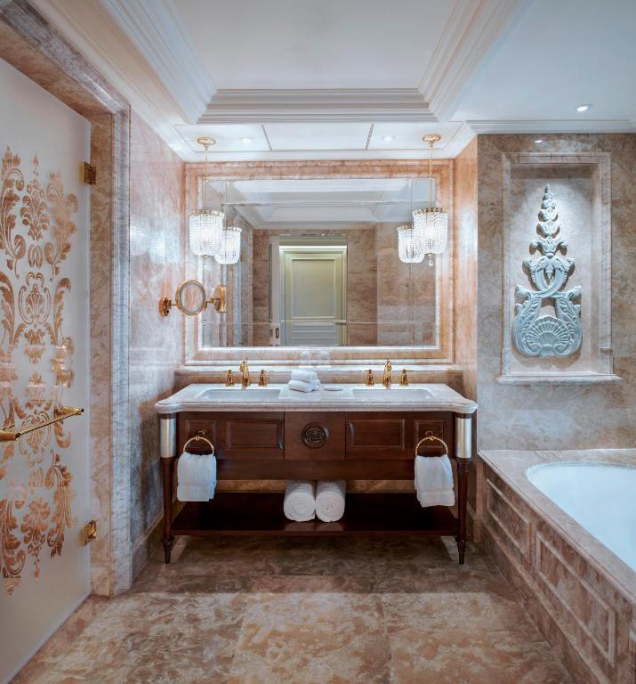 大连一方城堡豪华精选酒店露台,大连一方城堡豪华精选酒店