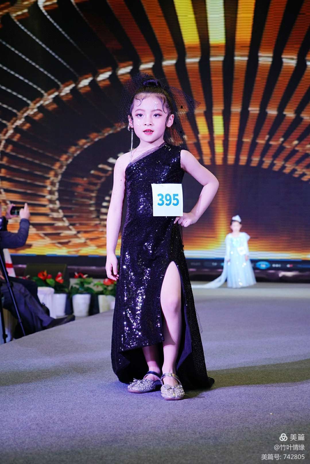 第六届郑州国际少儿时装周,亲子时装秀国潮