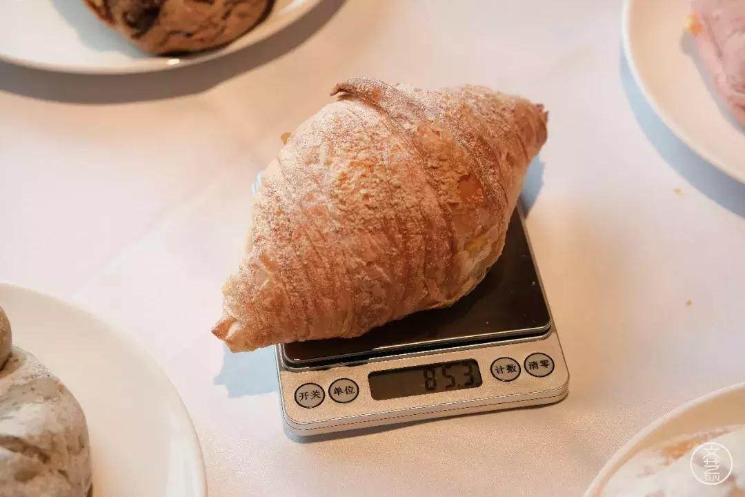 用解数学题的思路盲测郑州本地15款网红欧包