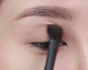 淡烟熏妆画法,古典小烟熏舞台妆妆容教程