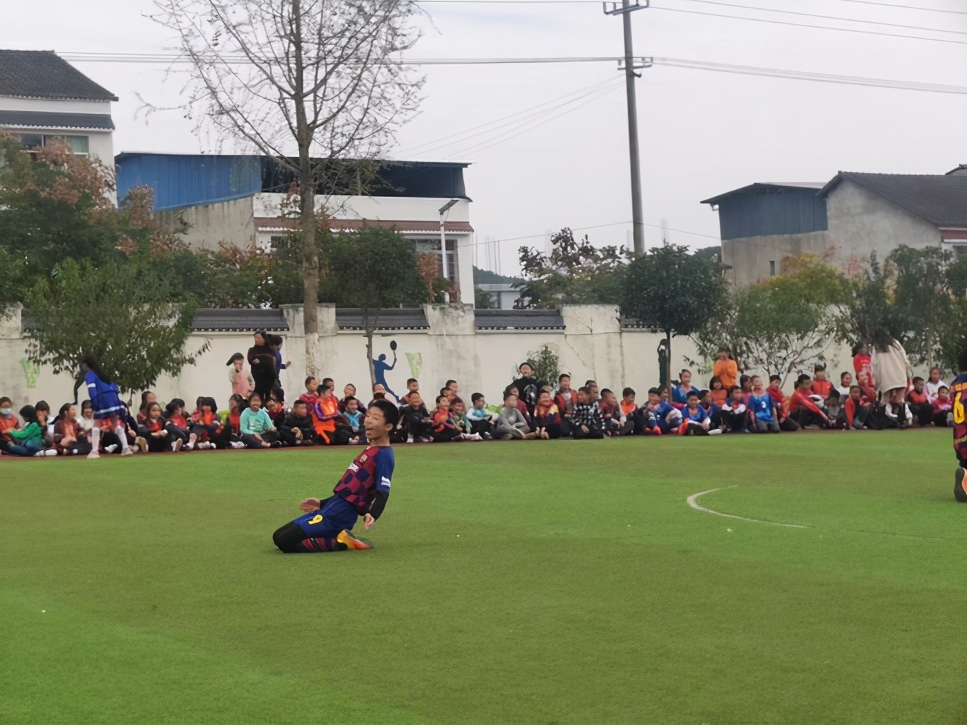 阳光足球快乐体育视频,阳光足球快乐足球校园足球