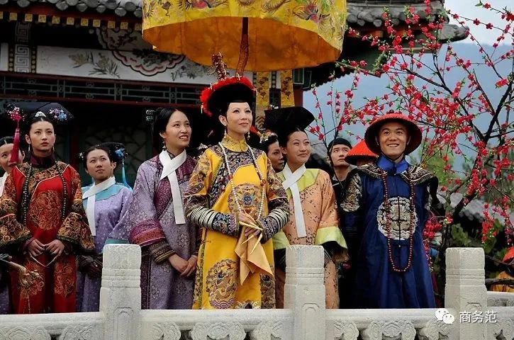 甄嬛十套衣服,甄嬛传中的服装盘点