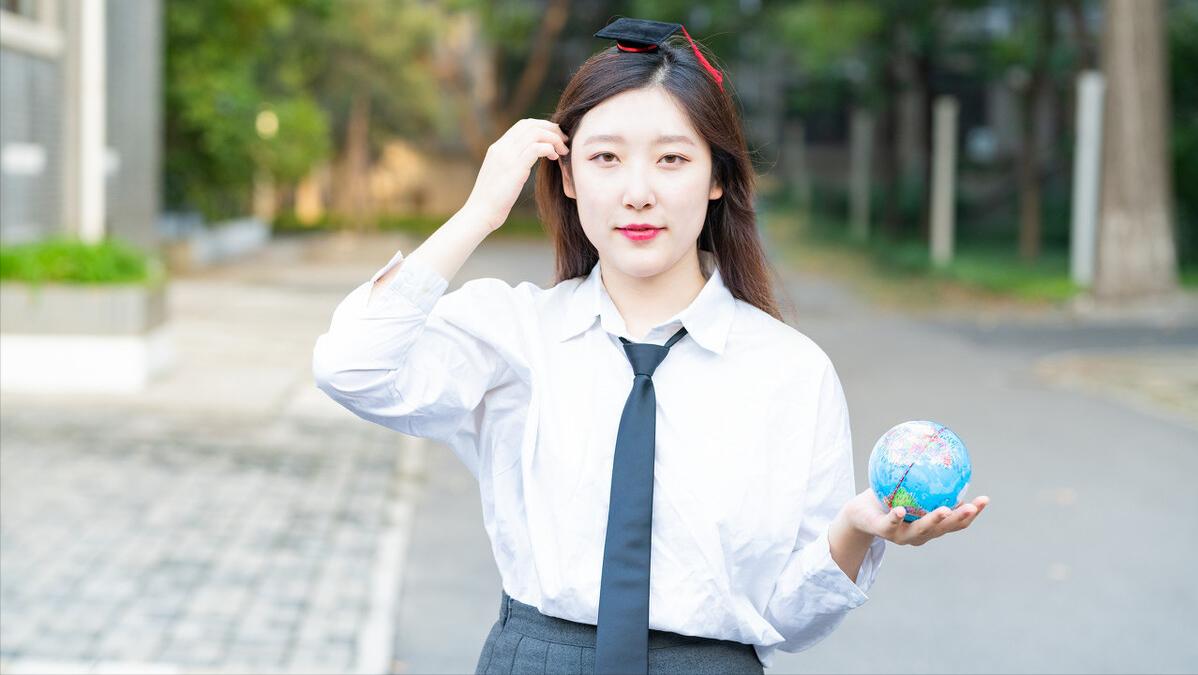 研究生分数出来后怎么联系老师,拟录取后怎么和之前老师联系