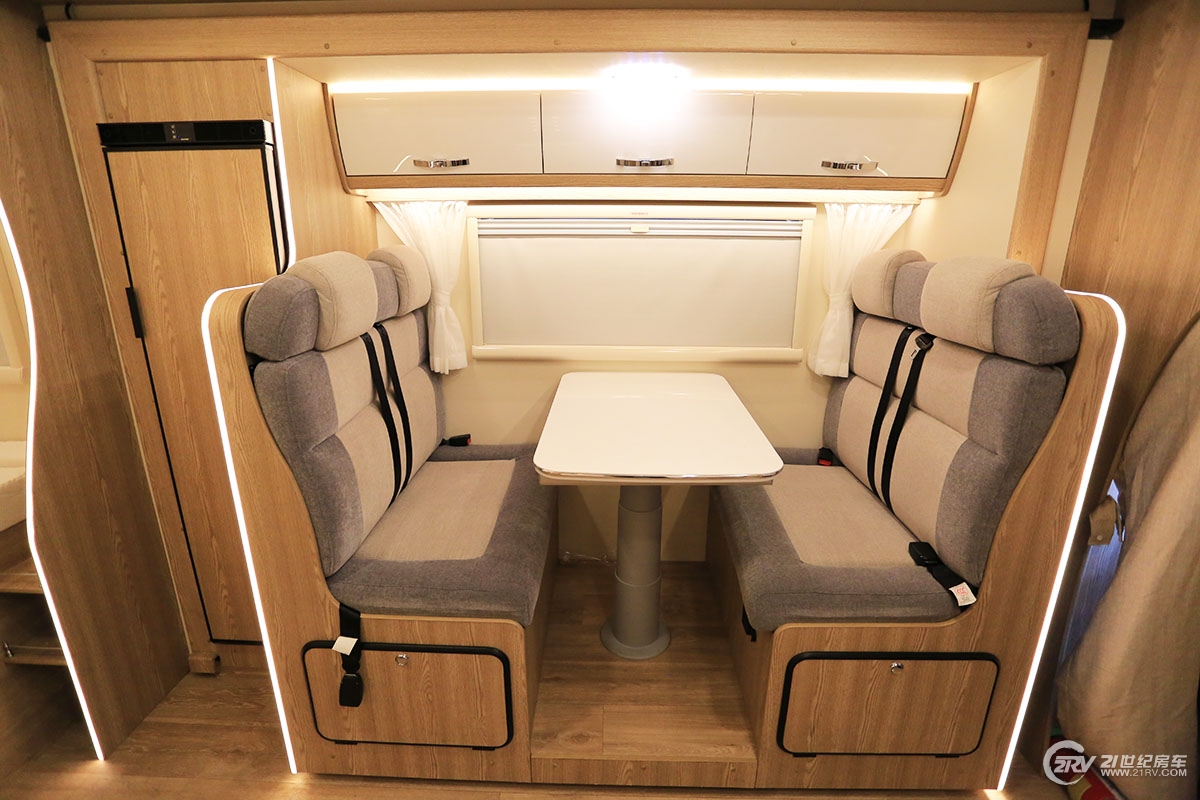 48款房车即将上市！工信部第334批次旅居车公示33自行式15拖挂式