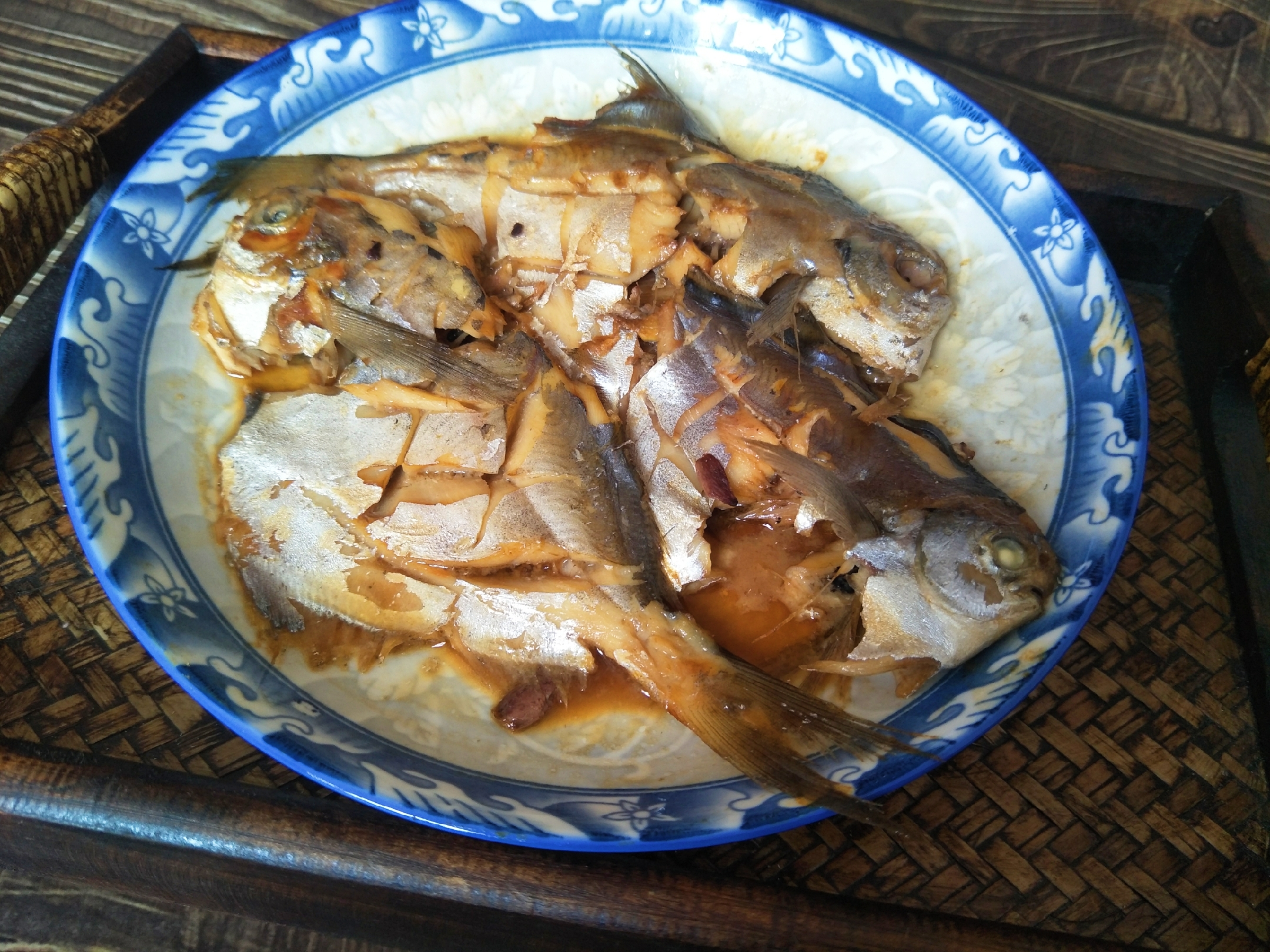 风干小鱼鱼怎么做法最好吃,秋天鱼怎么做好吃又下饭